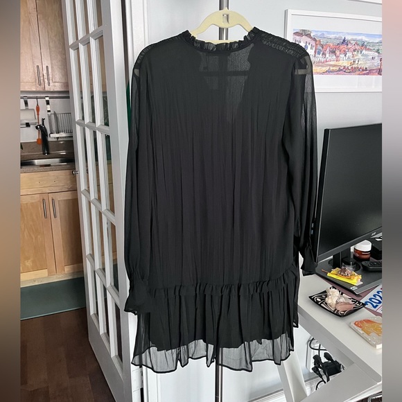 Zara Voluminous Short Dress - XS Black - Picture 3 of 8